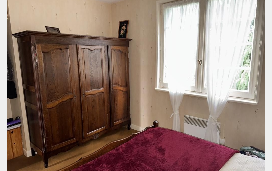 CHEVALIER IMMOBILIER : Maison / Villa | SAINT-AMAND-MONTROND (18200) | 94 m2 | 76 300 &euro; 