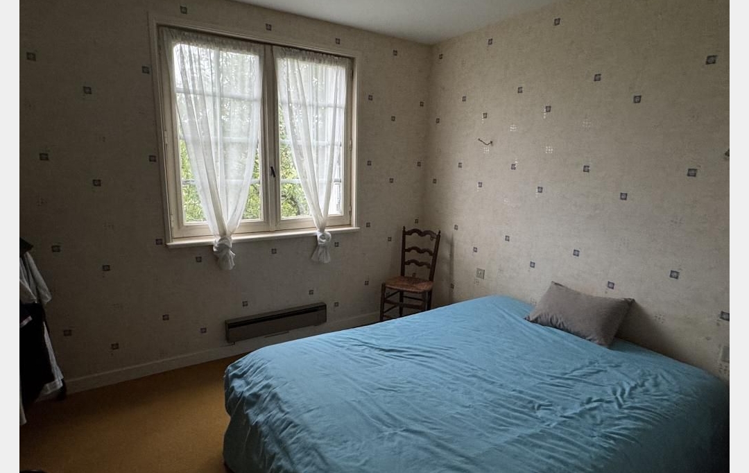 CHEVALIER IMMOBILIER : Maison / Villa | SAINT-AMAND-MONTROND (18200) | 94 m2 | 76 300 &euro; 