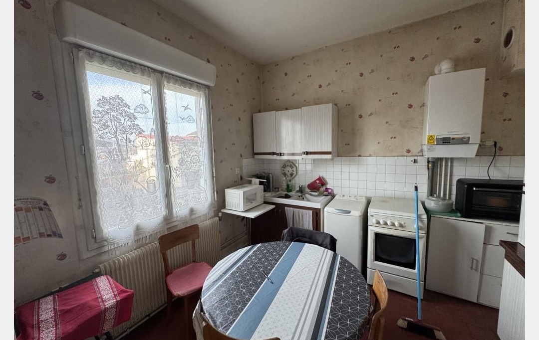 CHEVALIER IMMOBILIER : Maison / Villa | SAINT-AMAND-MONTROND (18200) | 57 m2 | 60 500 &euro; 