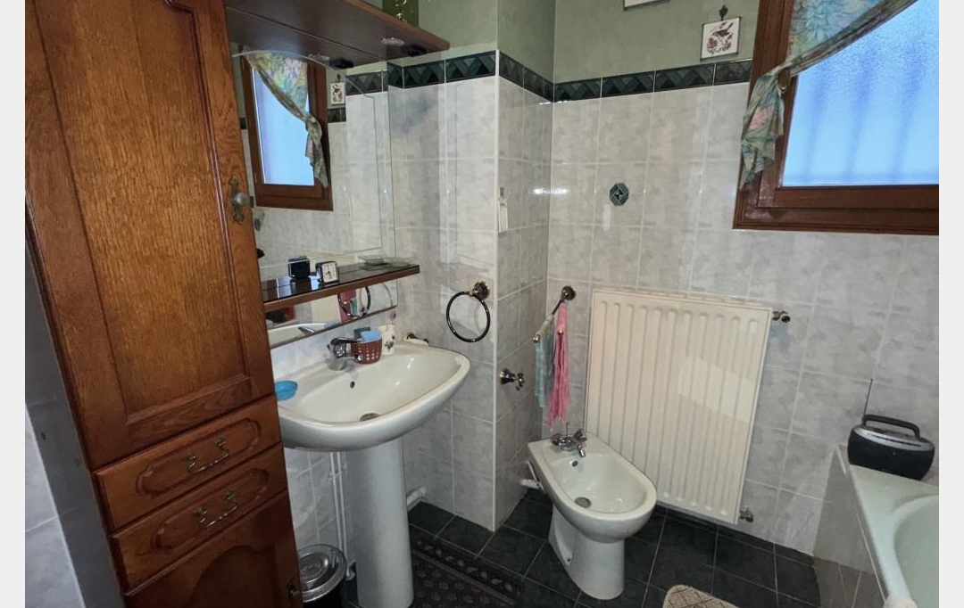 CHEVALIER IMMOBILIER : Appartement | SAINT-AMAND-MONTROND (18200) | 139 m2 | 140 000 &euro; 