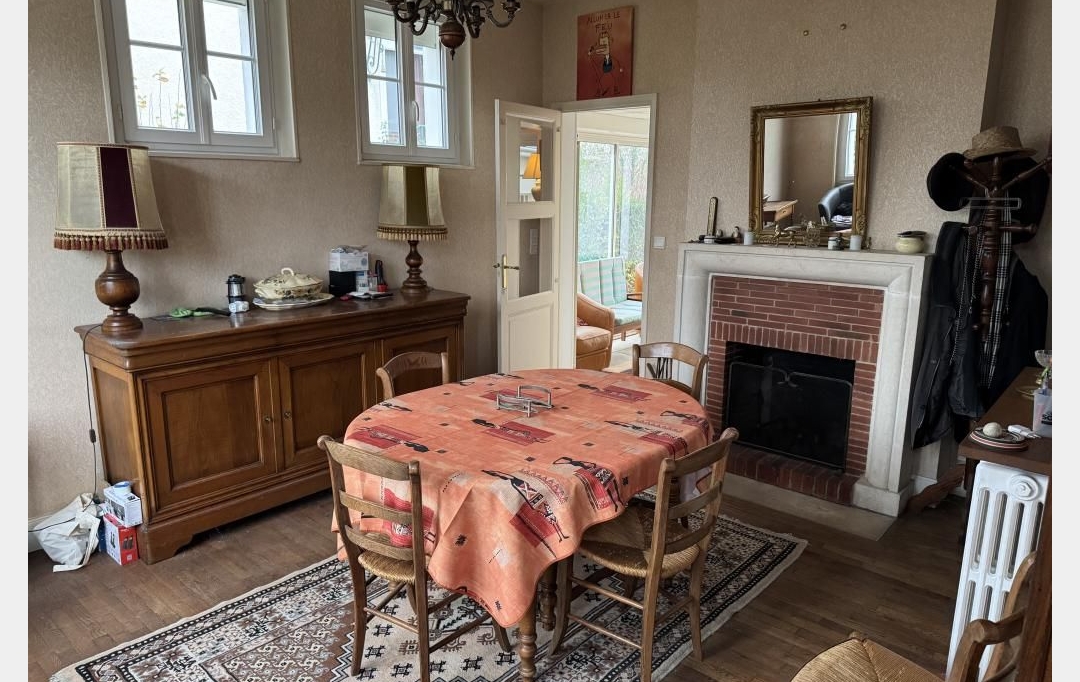 CHEVALIER IMMOBILIER : Maison / Villa | SAINT-AMAND-MONTROND (18200) | 92 m2 | 99 800 &euro; 
