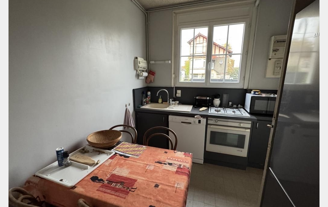 CHEVALIER IMMOBILIER : Maison / Villa | SAINT-AMAND-MONTROND (18200) | 92 m2 | 99 800 &euro; 