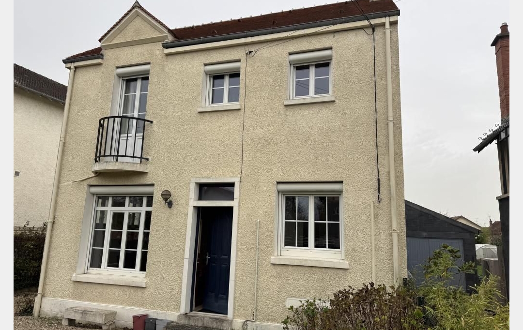 CHEVALIER IMMOBILIER : Maison / Villa | SAINT-AMAND-MONTROND (18200) | 92 m2 | 99 800 &euro; 