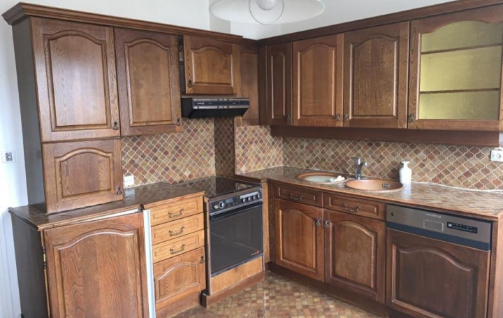 CHEVALIER IMMOBILIER : Maison / Villa | SAINT-AMAND-MONTROND (18200) | 110 m2 | 106 900 € 