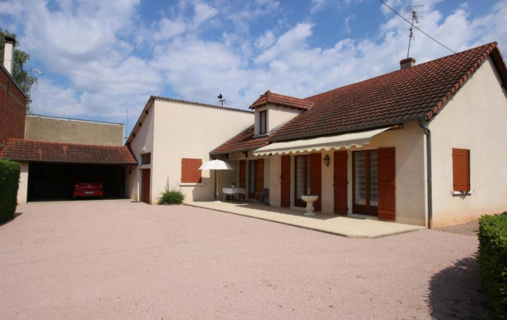 CHEVALIER IMMOBILIER : Maison / Villa | SAINT-AMAND-MONTROND (18200) | 105 m2 | 170 000 € 