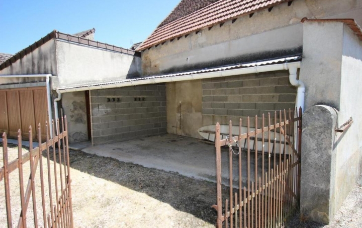 CHEVALIER IMMOBILIER : Maison / Villa | SAINT-AMAND-MONTROND (18200) | 43 m2 | 37 000 € 