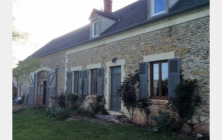 CHEVALIER IMMOBILIER : House | SAINT-AMAND-MONTROND (18200) | 300 m2 | 159 000 € 