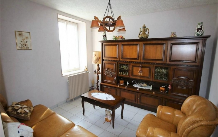 CHEVALIER IMMOBILIER : Maison / Villa | SAINT-AMAND-MONTROND (18200) | 83 m2 | 80 000 € 