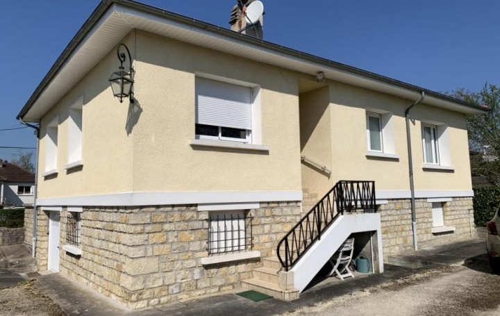 CHEVALIER IMMOBILIER : House | SAINT-AMAND-MONTROND (18200) | 115 m2 | 128 000 € 