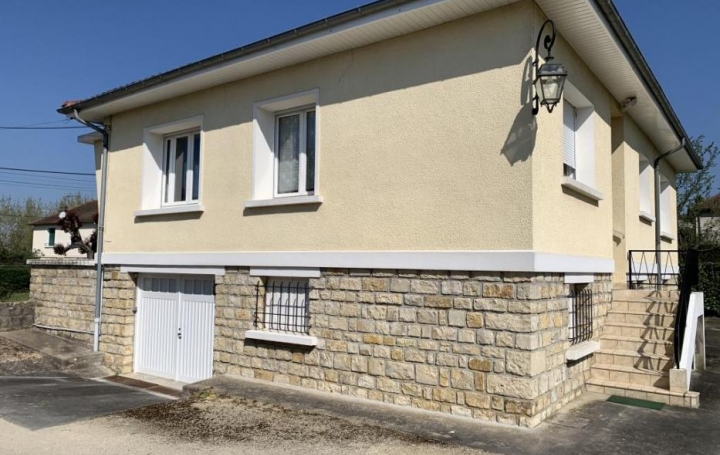 CHEVALIER IMMOBILIER : House | SAINT-AMAND-MONTROND (18200) | 115 m2 | 128 000 € 