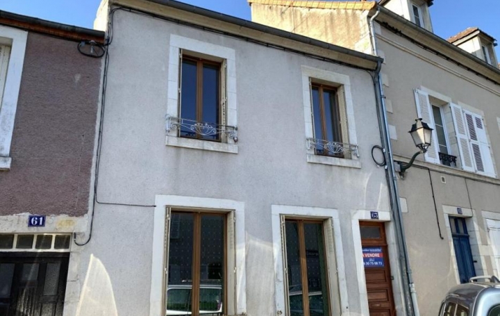 CHEVALIER IMMOBILIER : House | SAINT-AMAND-MONTROND (18200) | 95 m2 | 60 000 € 