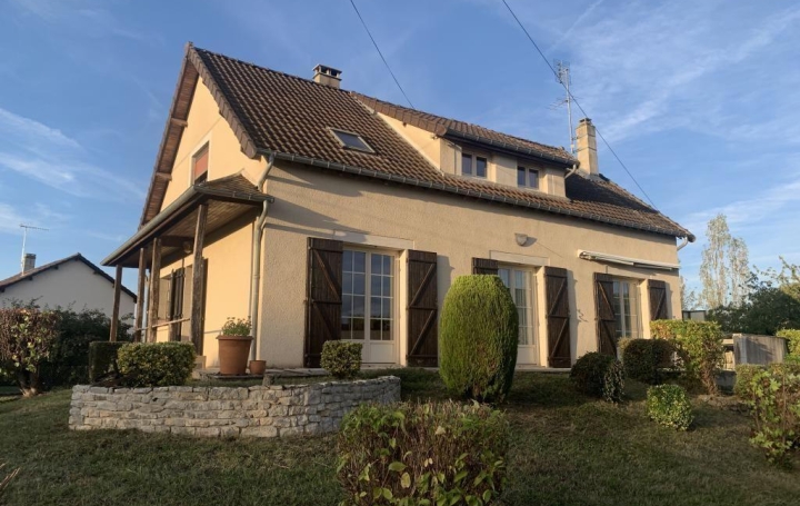  CHEVALIER IMMOBILIER Maison / Villa | ORVAL (18200) | 135 m2 | 139 000 € 