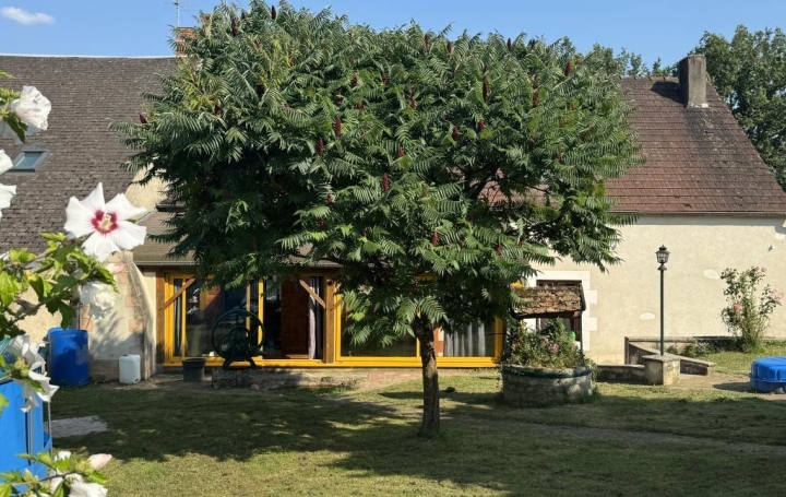 Maison SAINT-PIERRE-LES-ETIEUX 142 m2 139 000 € Maison SAINT-PIERRE-LES-ETIEUX 142 m2 139 000 €