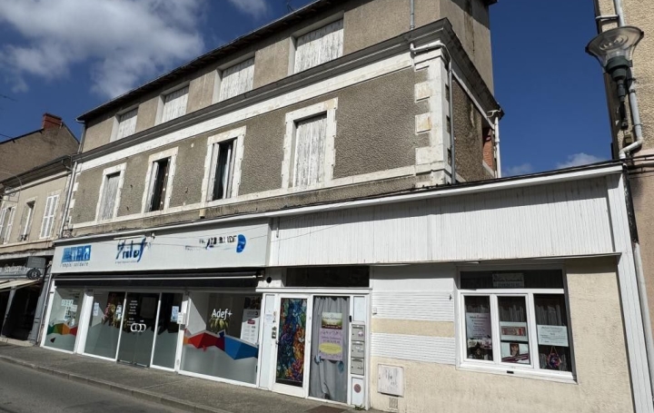  CHEVALIER IMMOBILIER Immeuble | SAINT-AMAND-MONTROND (18200) | 180 m2 | 108 000 € 