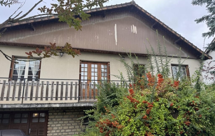  CHEVALIER IMMOBILIER Maison / Villa | SAINT-AMAND-MONTROND (18200) | 94 m2 | 76 300 € 