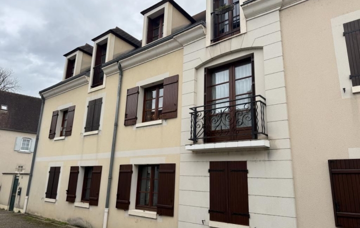  CHEVALIER IMMOBILIER Appartement | SAINT-AMAND-MONTROND (18200) | 139 m2 | 140 000 € 