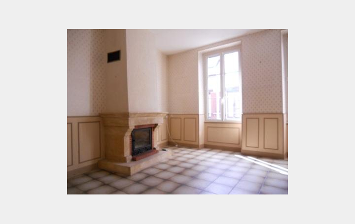 CHEVALIER IMMOBILIER : House | SAINT-AMAND-MONTROND (18200) | 145 m2 | 117 000 € 