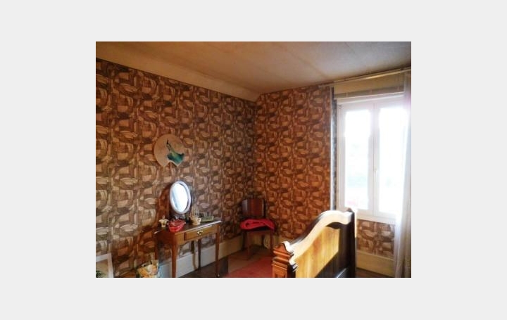 CHEVALIER IMMOBILIER : House | VALLENAY (18190) | 113 m2 | 37 000 € 