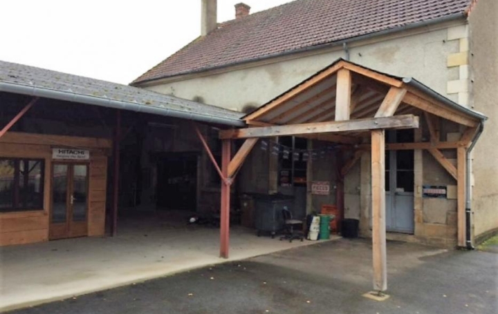 CHEVALIER IMMOBILIER : Local / Bureau | SAINT-AMAND-MONTROND (18200) | 840 m2 | 180 000 € 